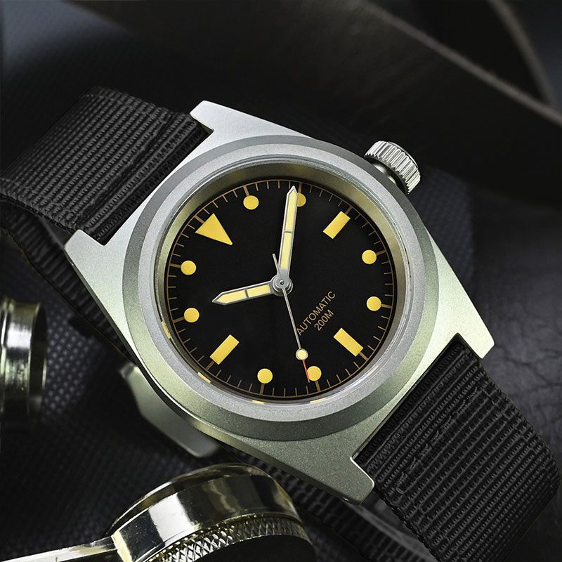 Automatic Mechanical Dive Watches, 20 Bar Waterproof Diver Watch 38mm