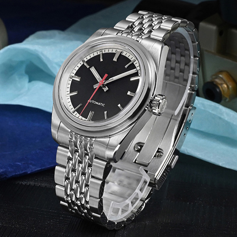 TMI NH35 Movement Stainless Steel Private Label Minimalist Dive Watch