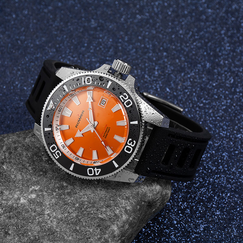 China Diver Watch Manufacturer 500 Meters Waterproof 316L Stainless Steel Custom Logo Automatic Dive Watch